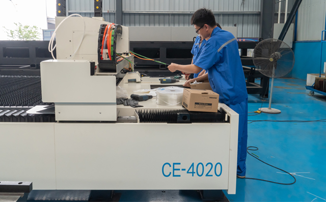 高功率激光切割機